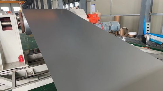 سبيكة الألومنيوم 3105 مقاومة الخدوش 0.8mm سميكة PE الطلاء المسبق الطلاء الملفط الألومنيوم المستخدمة لصنع المياه المنزلية الألومنيوم