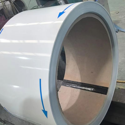 طوب الألومنيوم RAL المعدل للاملاء لإنتاج المجاري عرض 300-2650mm