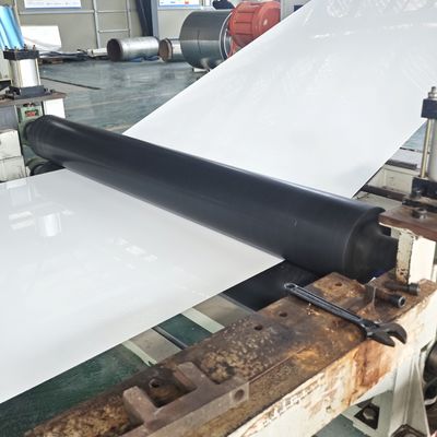 2200mm سبيكة 5052 H26 فائقة اللون الأبيض اللمعان مغلفة الملفات الألومنيومية للسلسلة الباردة صناعة صندوق الشاحنة