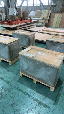 0.10 مم سمك 45 مم عرض ملف رقائق الألومنيوم المطلي مسبقًا لصنع شريط تهوية ريدج قابل للدحرجة