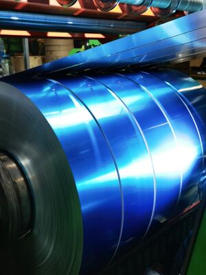 حرف قناة مطلي مسبقًا لفائف الألومنيوم سبيكة الألومنيوم 3003 H24 الطقس لون أبيض 300 مم العرض 1 مم سمك لصنع الإشارات