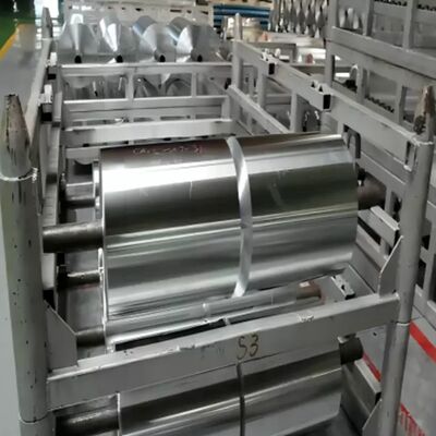 سبائك الألومنيوم 8011 رقائق الألومنيوم للحاويات شبه الصلبة | السُمك 0.04–0.15 ملم | العرض 100-1200 ملم | مشحم أو عادي-